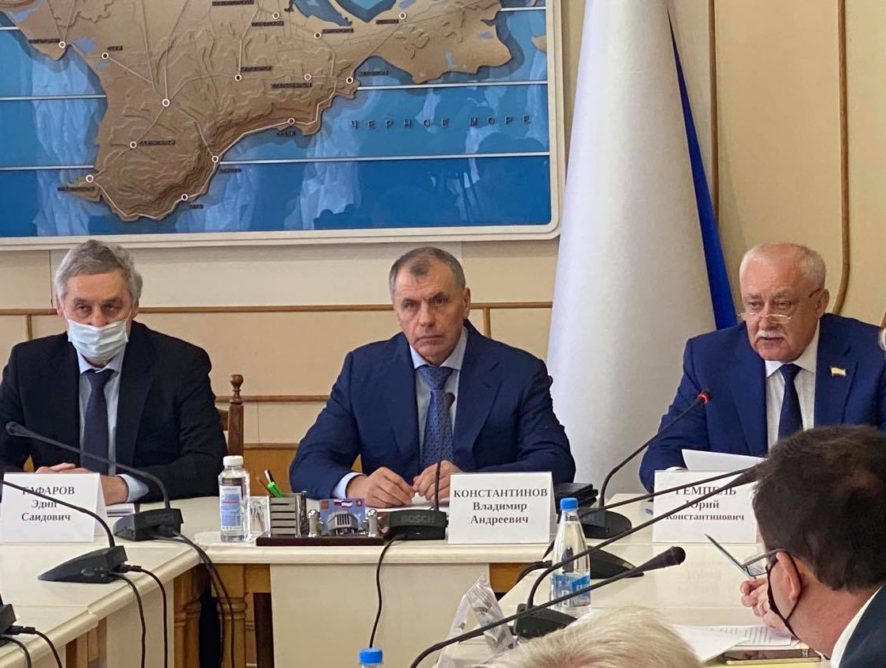 В Крымском парламенте обсудили развитие народной дипломатии