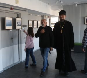 Выставка «Остров сокровищ» творческого объединения «Крымский мост».