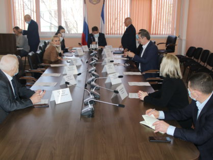 Заседание общественного совета при Госкомитете по межнациональным отношениям Крыма